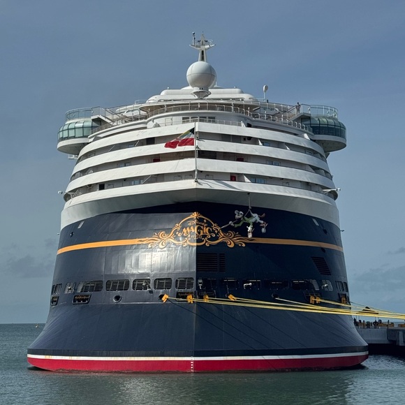 Meet your Posher - Picture 1 of 1